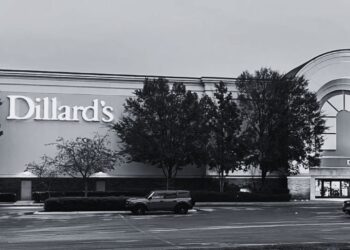 Dillard's Closing Stores Nationwide (1)